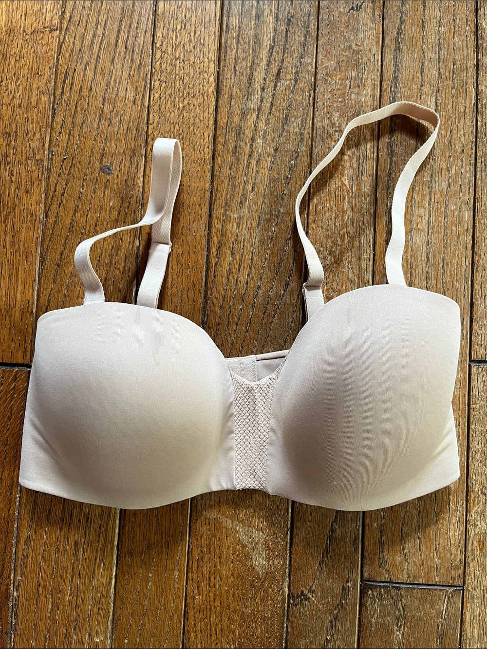 Maidenform Light Beige Convertible Bra to Strapless with Smooth Molded Cups